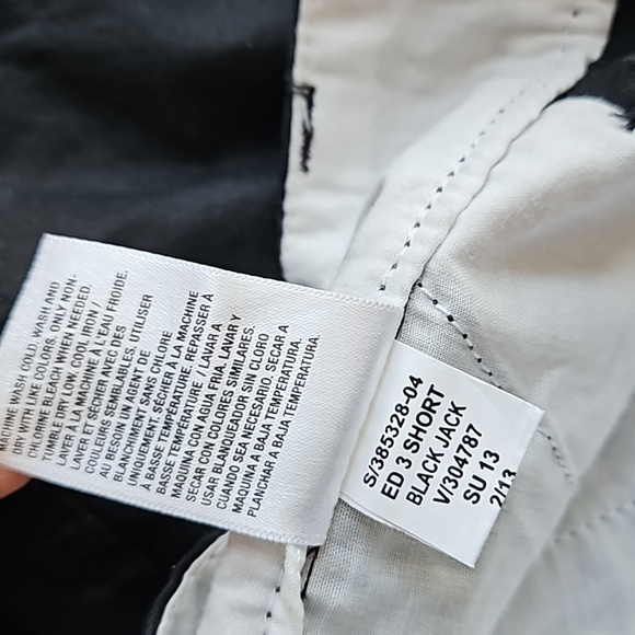 Old Navy shorts - Picture 8 of 9